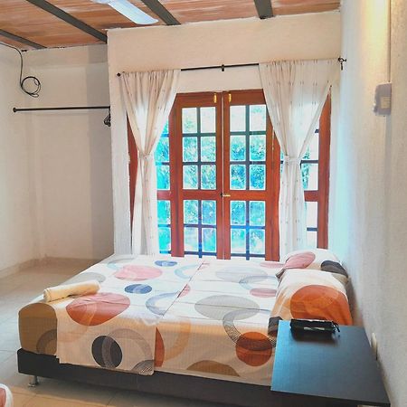 Hotel Casa Tara à Taganga Extérieur photo