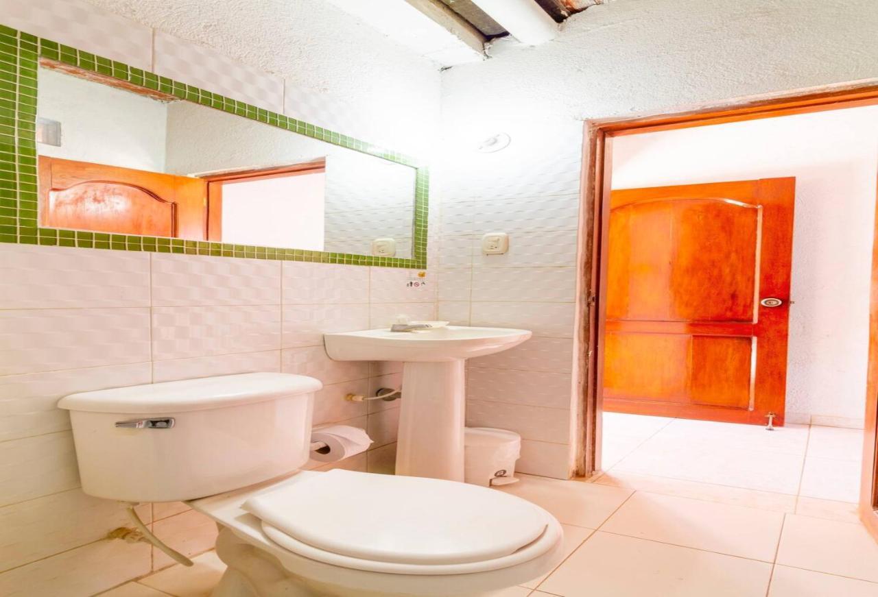 Hotel Casa Tara à Taganga Extérieur photo