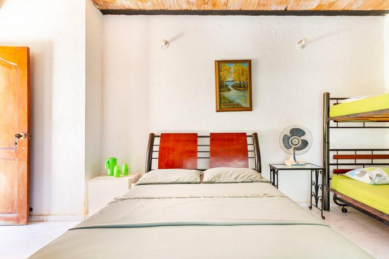 Hotel Casa Tara à Taganga Extérieur photo