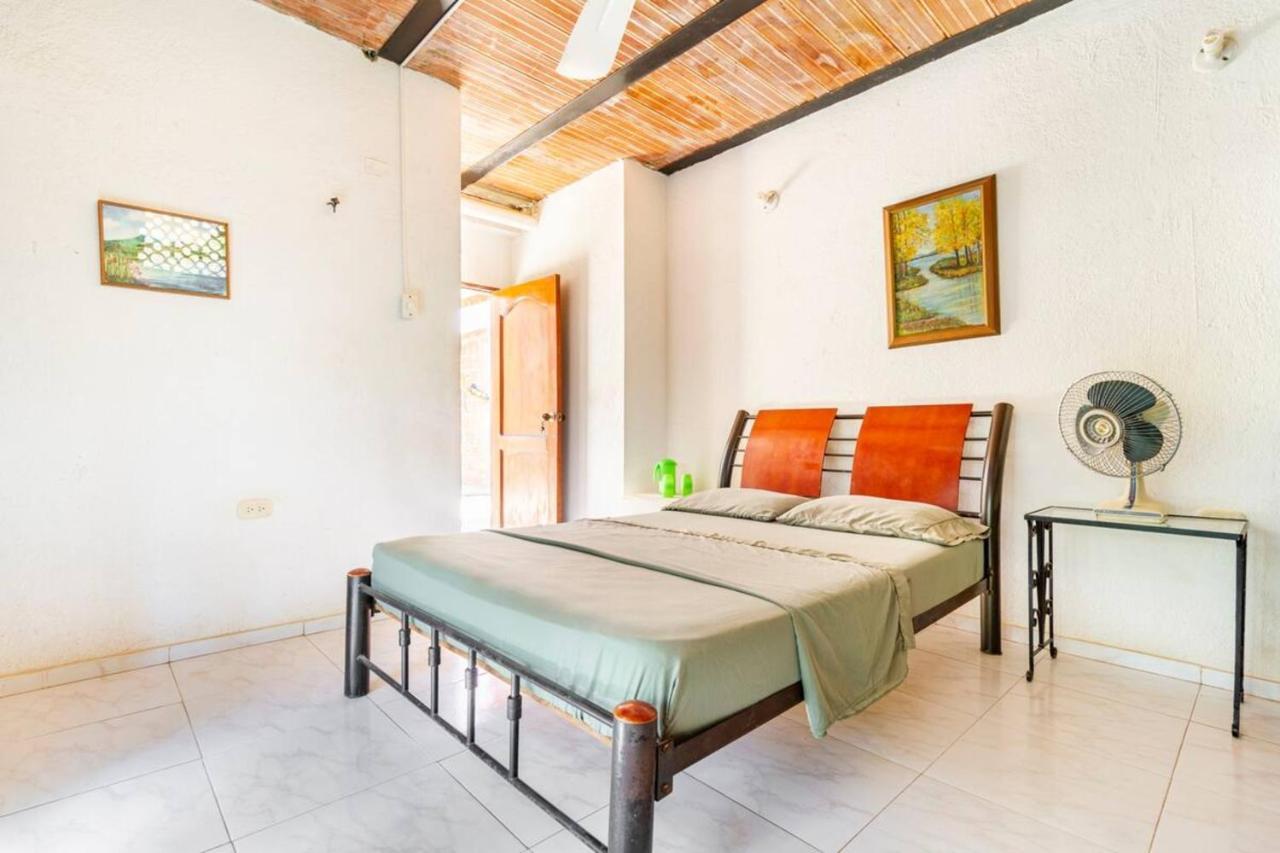 Hotel Casa Tara à Taganga Extérieur photo